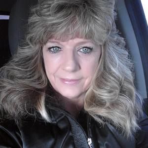 Meet your Posher, Joanie